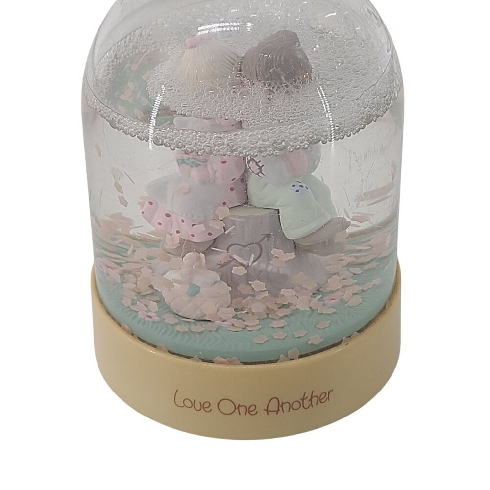 Vintage Precious Moments 1983 'Love One Another' Flower Dome Snow Globe!